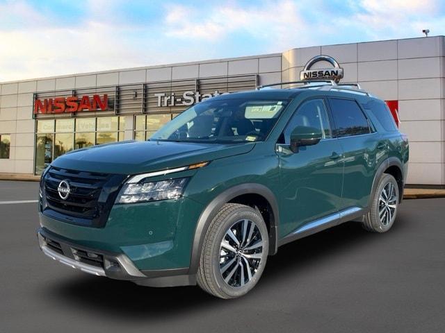 new 2025 Nissan Pathfinder car, priced at $55,000