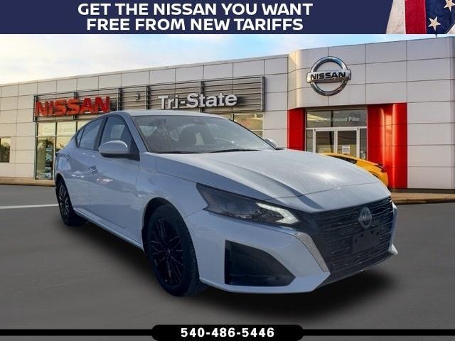new 2025 Nissan Altima car