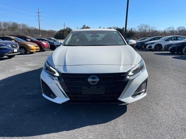 new 2025 Nissan Altima car