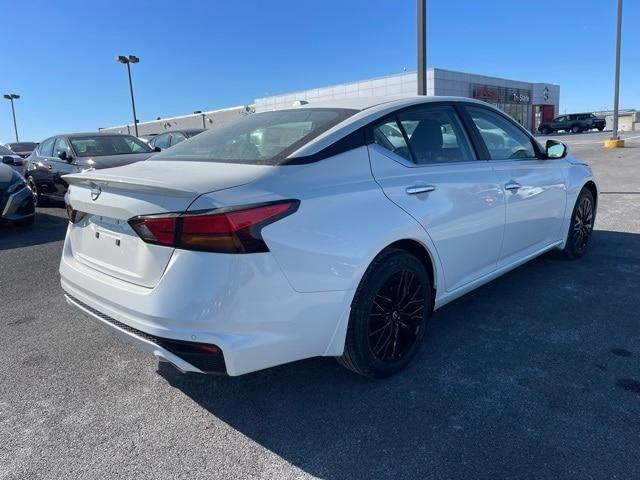 new 2025 Nissan Altima car