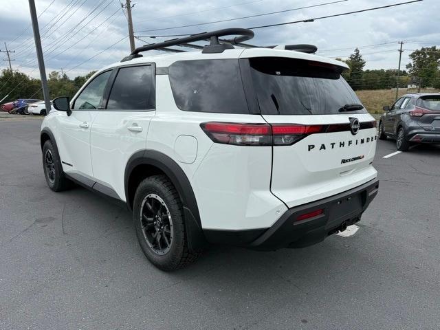 new 2025 Nissan Pathfinder car, priced at $39,073