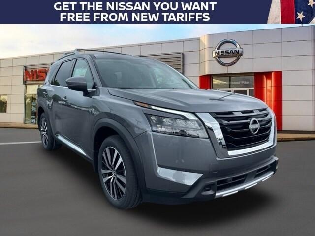 new 2025 Nissan Pathfinder car, priced at $46,667