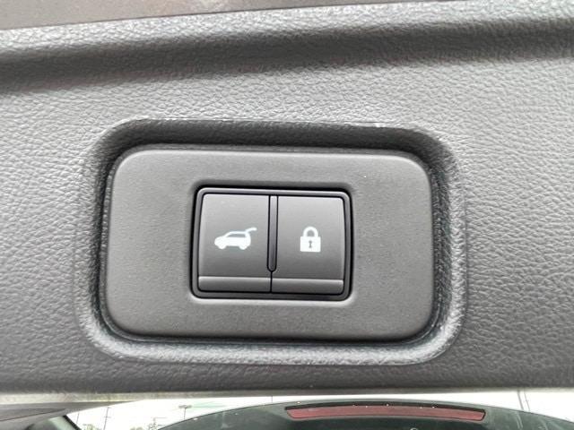 new 2025 Nissan Pathfinder car, priced at $50,867
