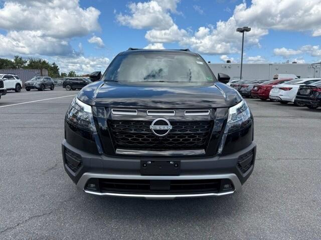 new 2025 Nissan Pathfinder car, priced at $43,073