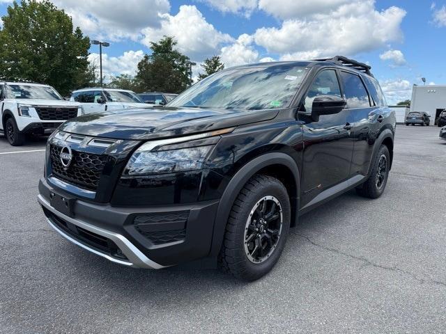 new 2025 Nissan Pathfinder car, priced at $43,073