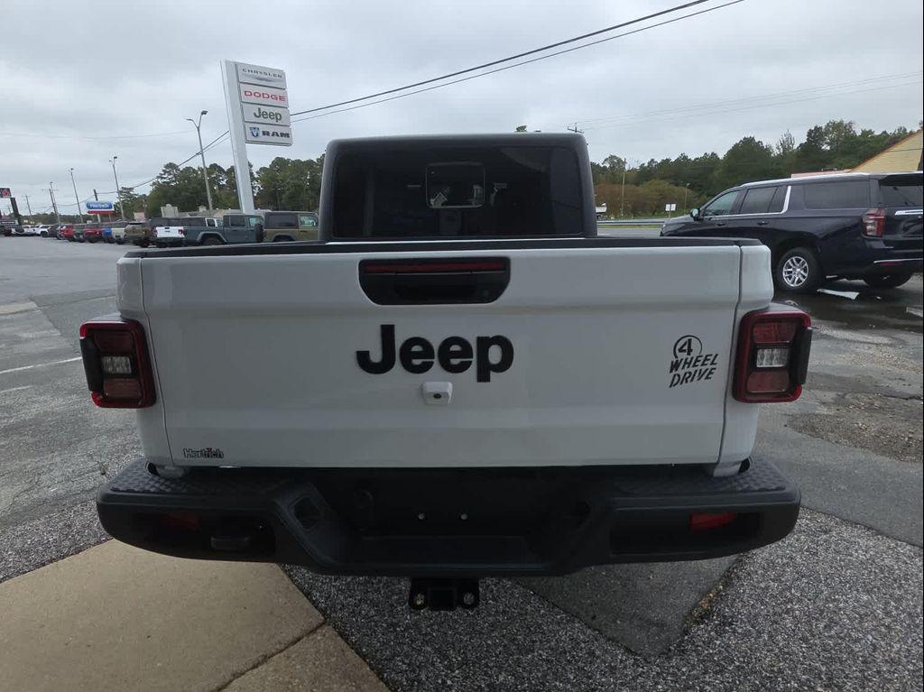 new 2025 Jeep Gladiator car, priced at $47,491