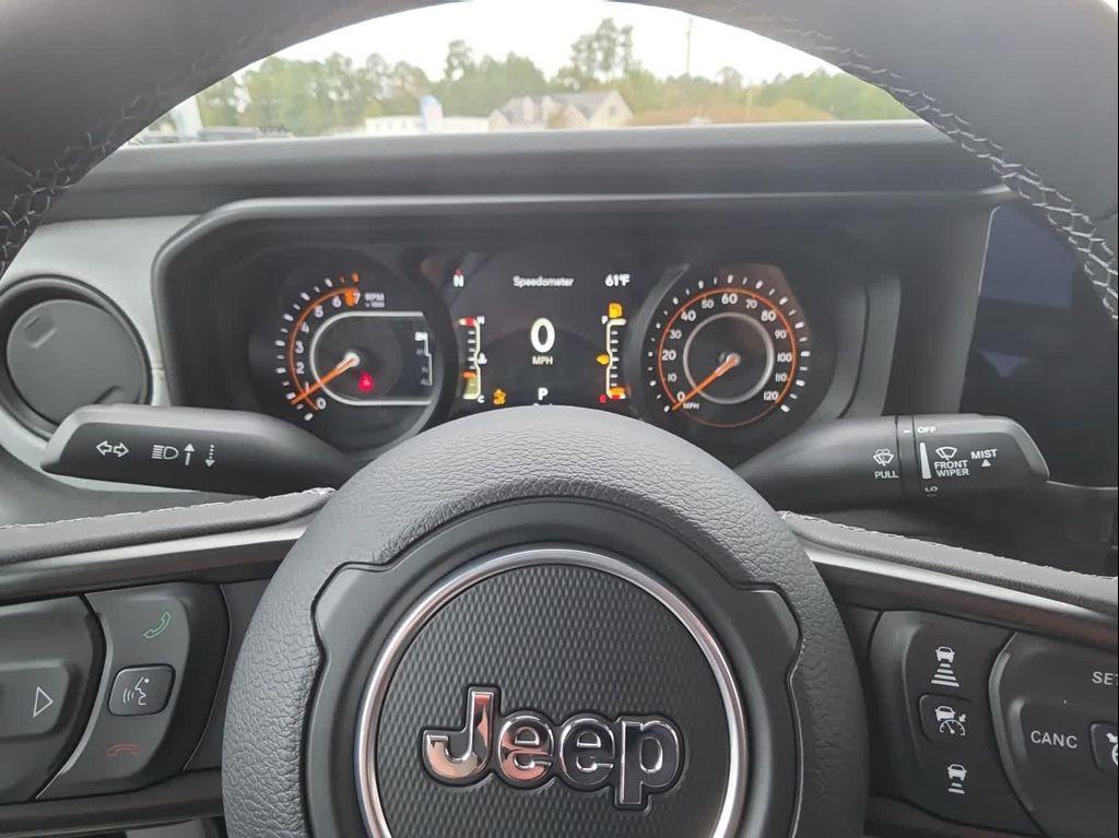 new 2025 Jeep Gladiator car, priced at $47,491