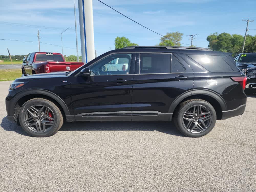 new 2025 Ford Explorer car, priced at $48,607