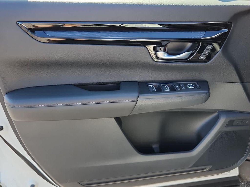 used 2023 Honda CR-V Hybrid car, priced at $32,987