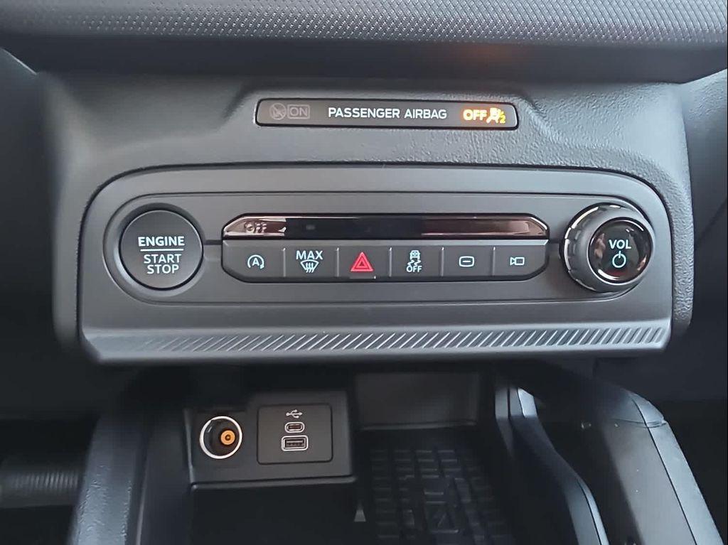 new 2025 Ford Bronco Sport car, priced at $32,737