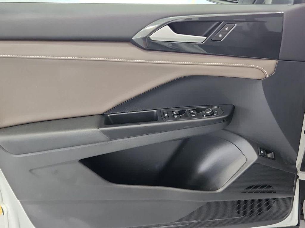 used 2022 Volkswagen Taos car, priced at $22,318