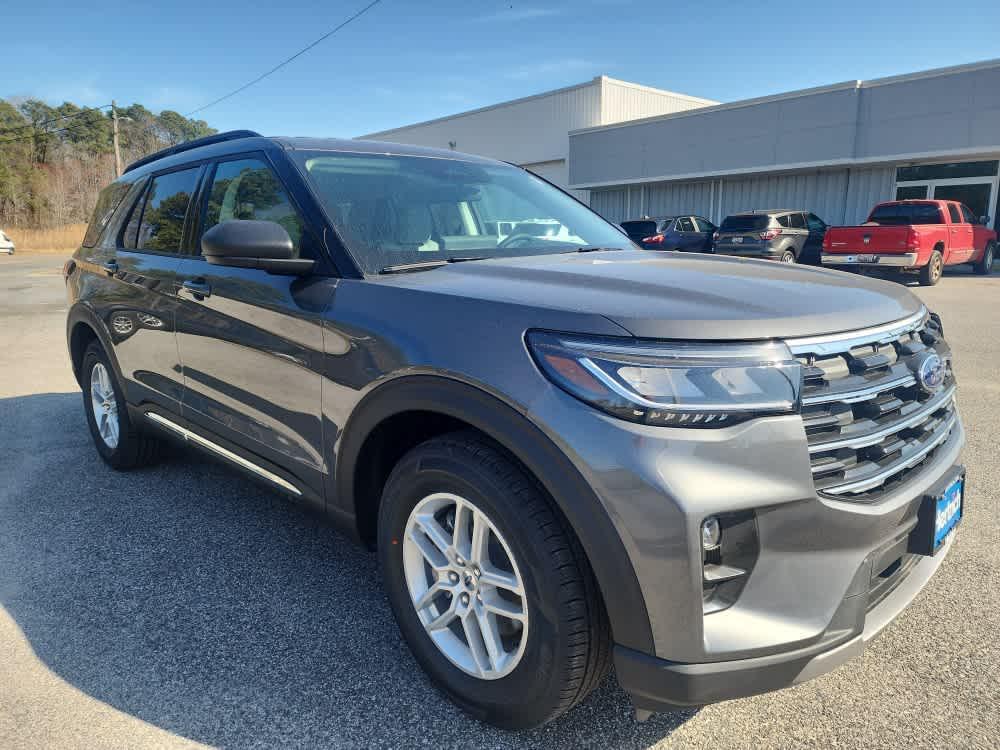 new 2025 Ford Explorer car, priced at $41,688