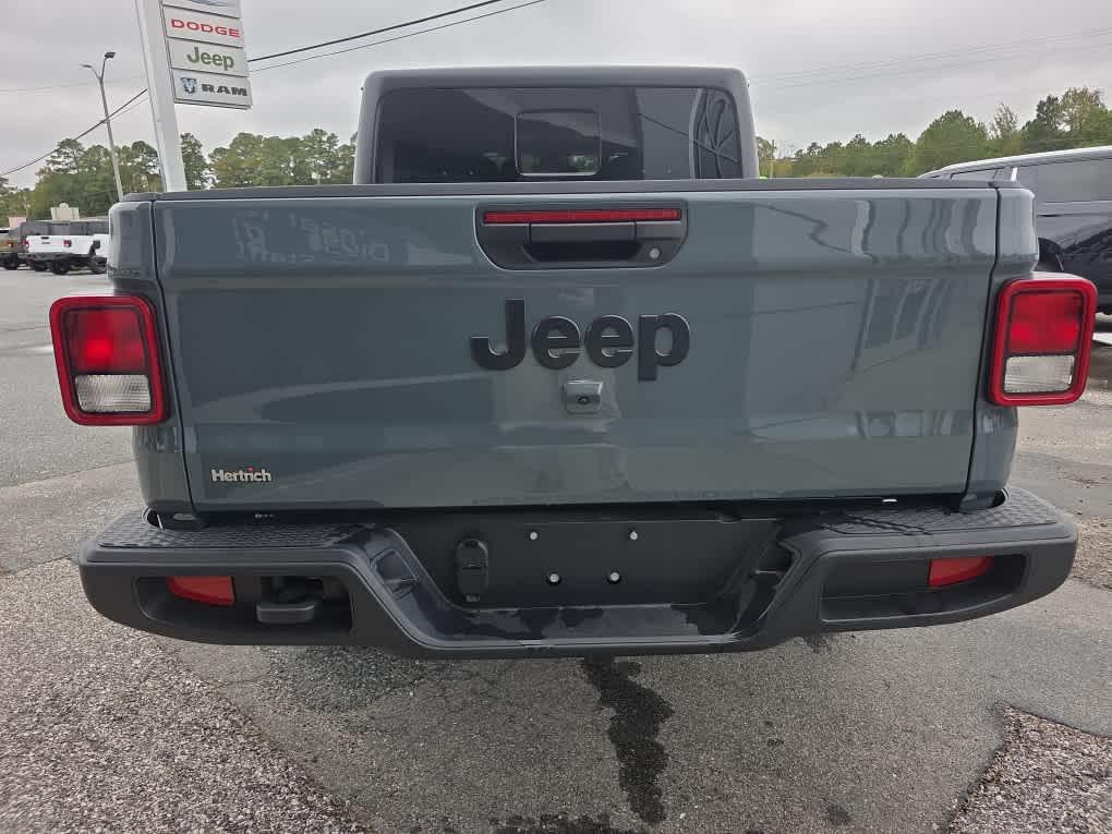 new 2025 Jeep Gladiator car, priced at $46,991