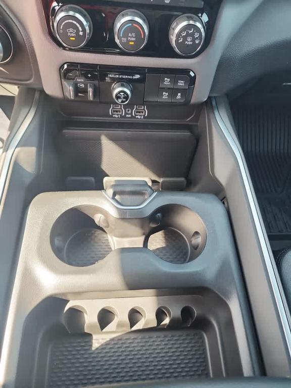 new 2025 Ram 1500 car, priced at $56,476