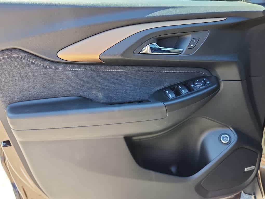 used 2022 Chevrolet TrailBlazer car, priced at $19,891