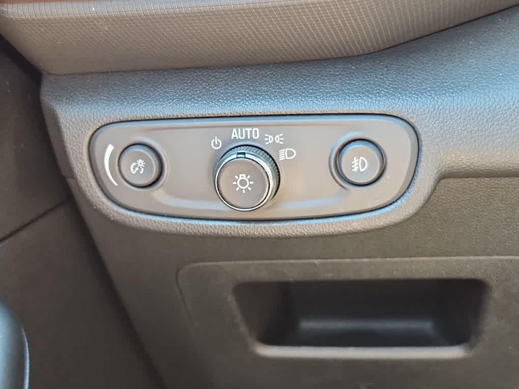 used 2022 Chevrolet TrailBlazer car, priced at $19,891