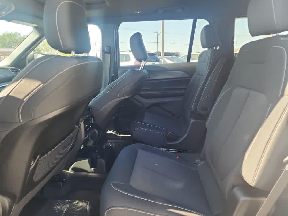 new 2025 Jeep Grand Cherokee L car, priced at $42,766