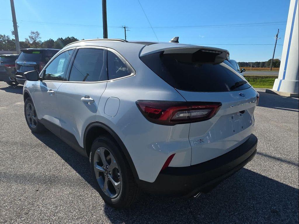 new 2026 Ford Escape car, priced at $35,991