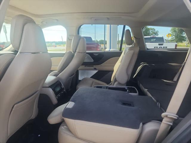 used 2020 Lincoln Aviator car, priced at $37,900