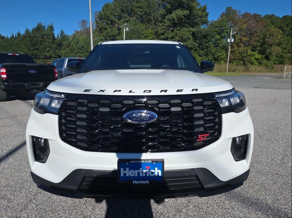 new 2025 Ford Explorer car, priced at $59,491