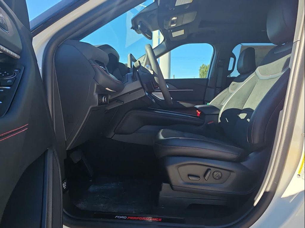 new 2025 Ford Explorer car, priced at $59,491