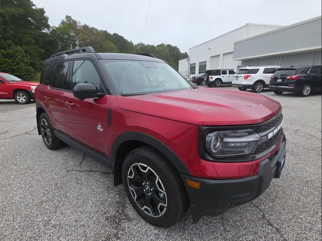 new 2025 Ford Bronco Sport car, priced at $36,953