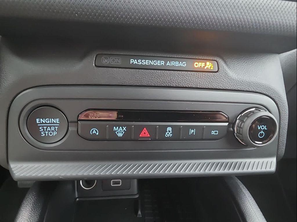 new 2025 Ford Bronco Sport car, priced at $36,953