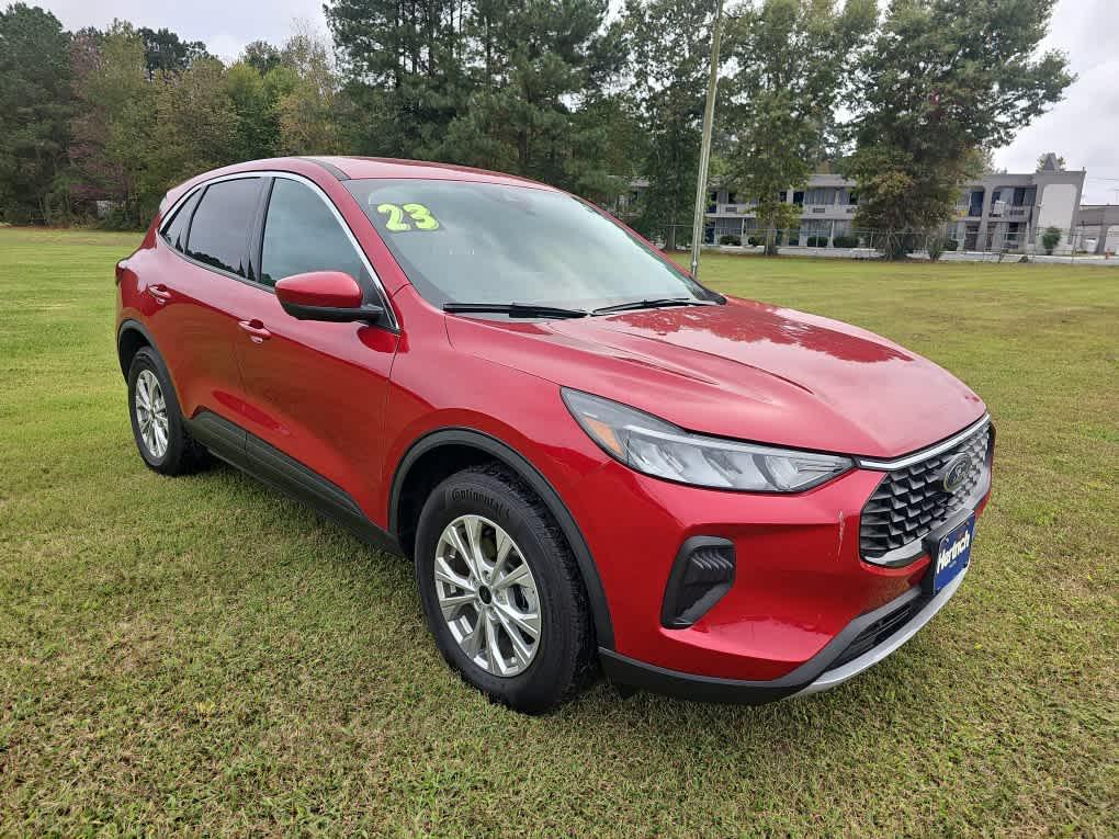 used 2023 Ford Escape car, priced at $23,287