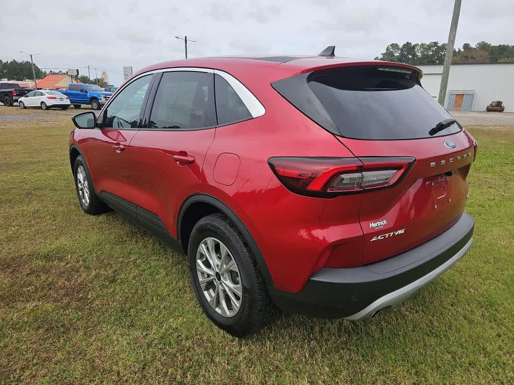 used 2023 Ford Escape car, priced at $23,287
