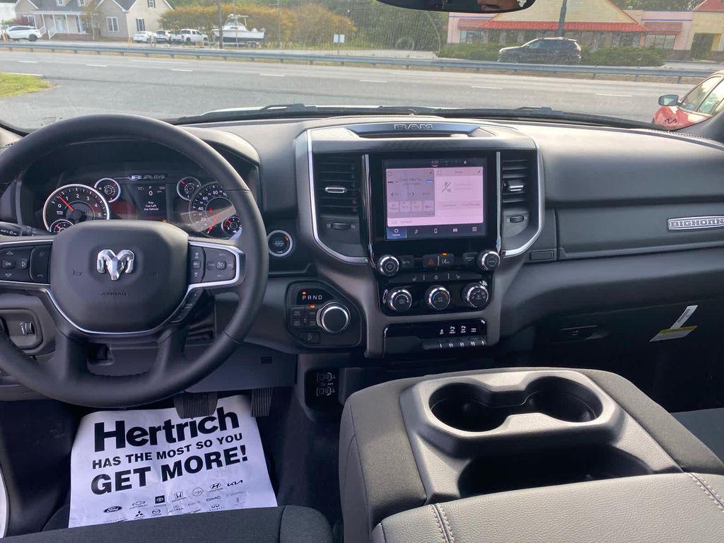 new 2025 Ram 1500 car, priced at $46,750