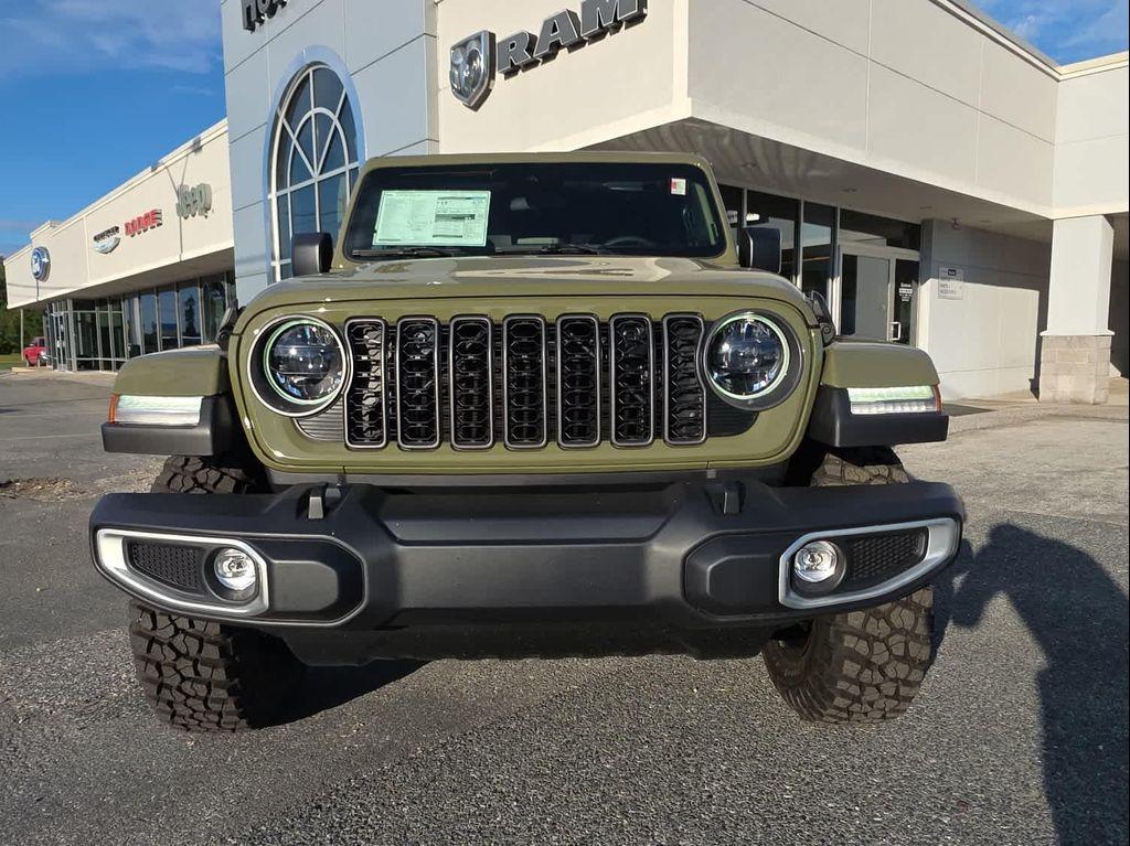 new 2025 Jeep Gladiator car, priced at $48,991