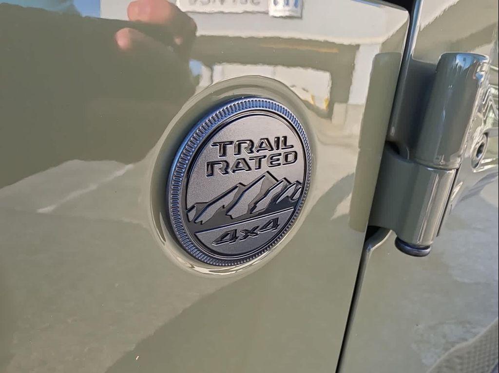 new 2025 Jeep Gladiator car, priced at $48,991