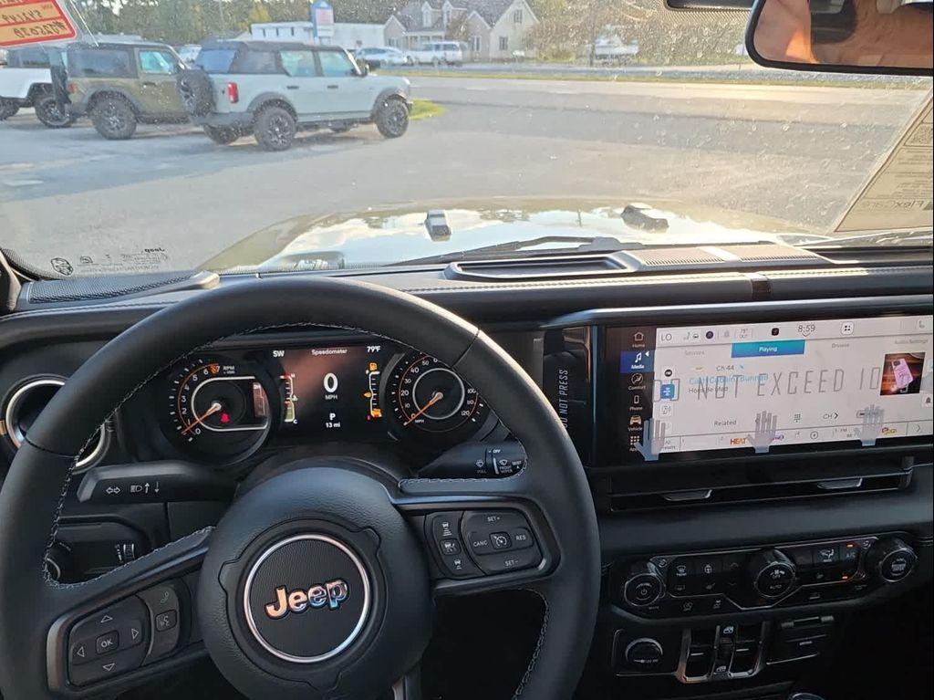 new 2025 Jeep Gladiator car, priced at $48,991