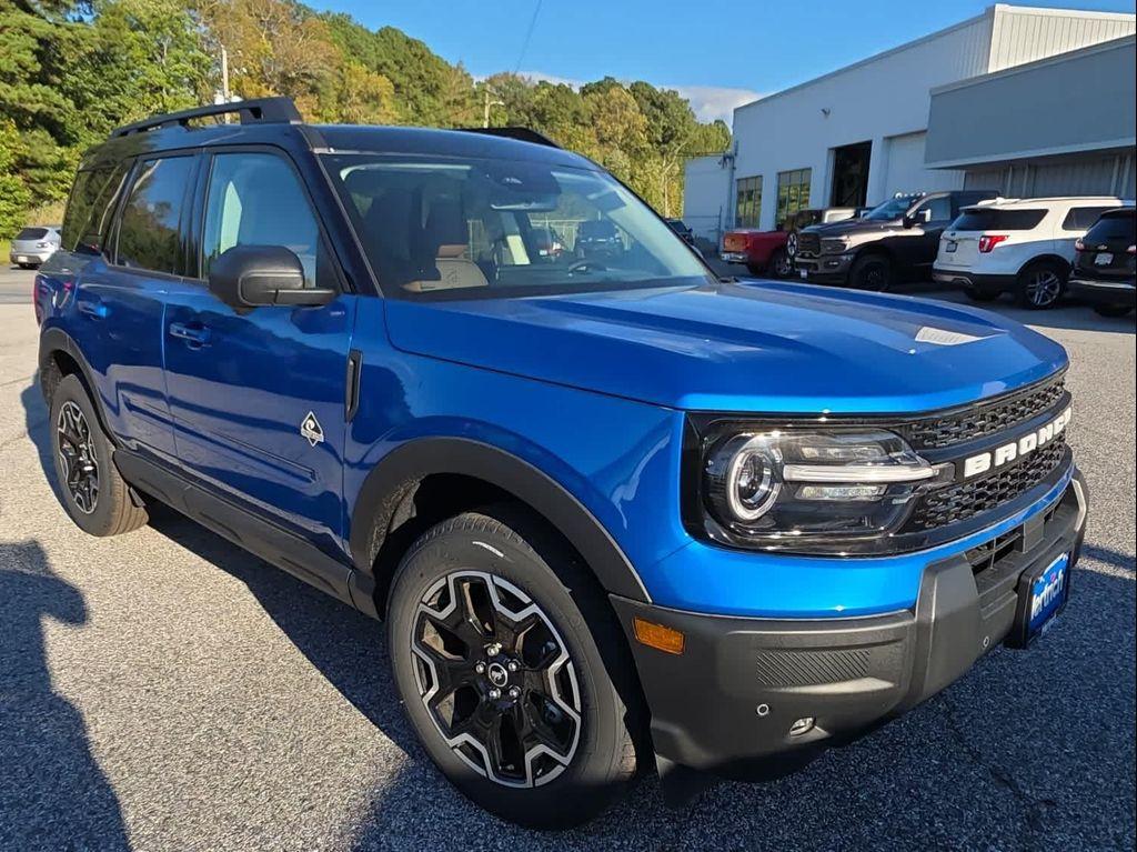 new 2025 Ford Bronco Sport car, priced at $36,991