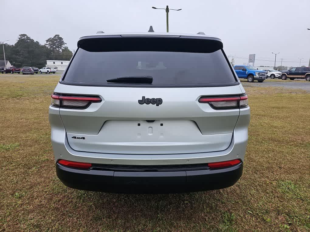 used 2024 Jeep Grand Cherokee L car, priced at $30,991