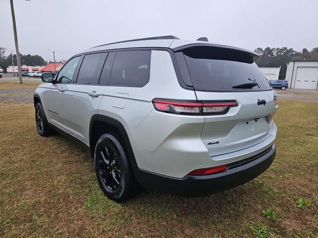 used 2024 Jeep Grand Cherokee L car, priced at $30,991