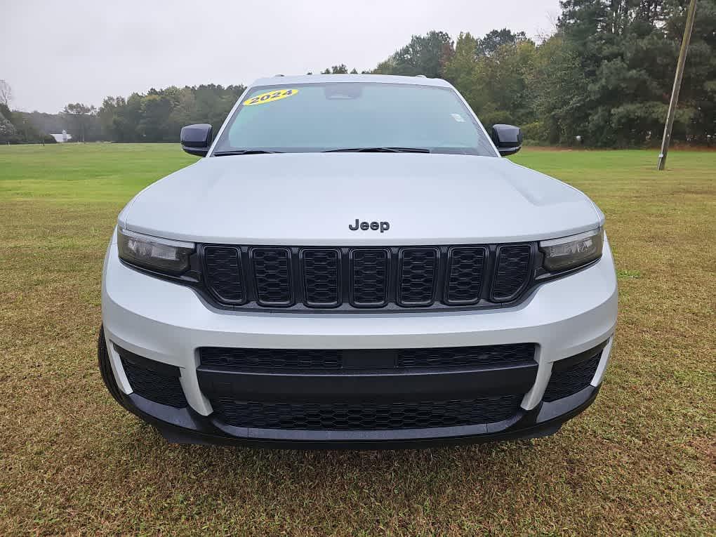 used 2024 Jeep Grand Cherokee L car, priced at $30,991