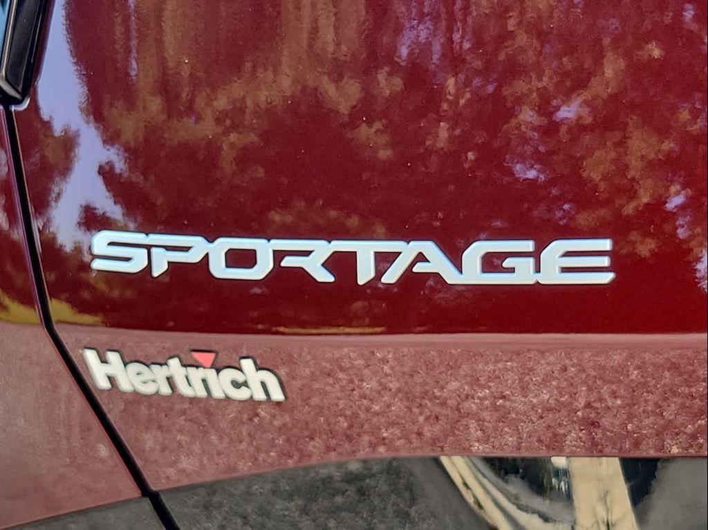 used 2023 Kia Sportage Hybrid car, priced at $29,909