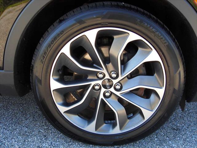 used 2021 Lincoln Nautilus car, priced at $29,900