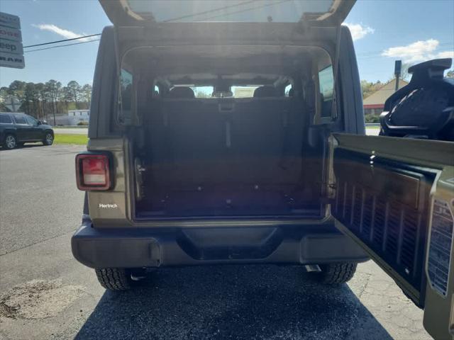 new 2025 Jeep Wrangler car, priced at $44,867