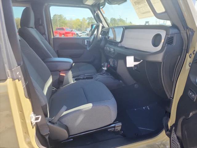 new 2025 Jeep Wrangler car, priced at $44,867