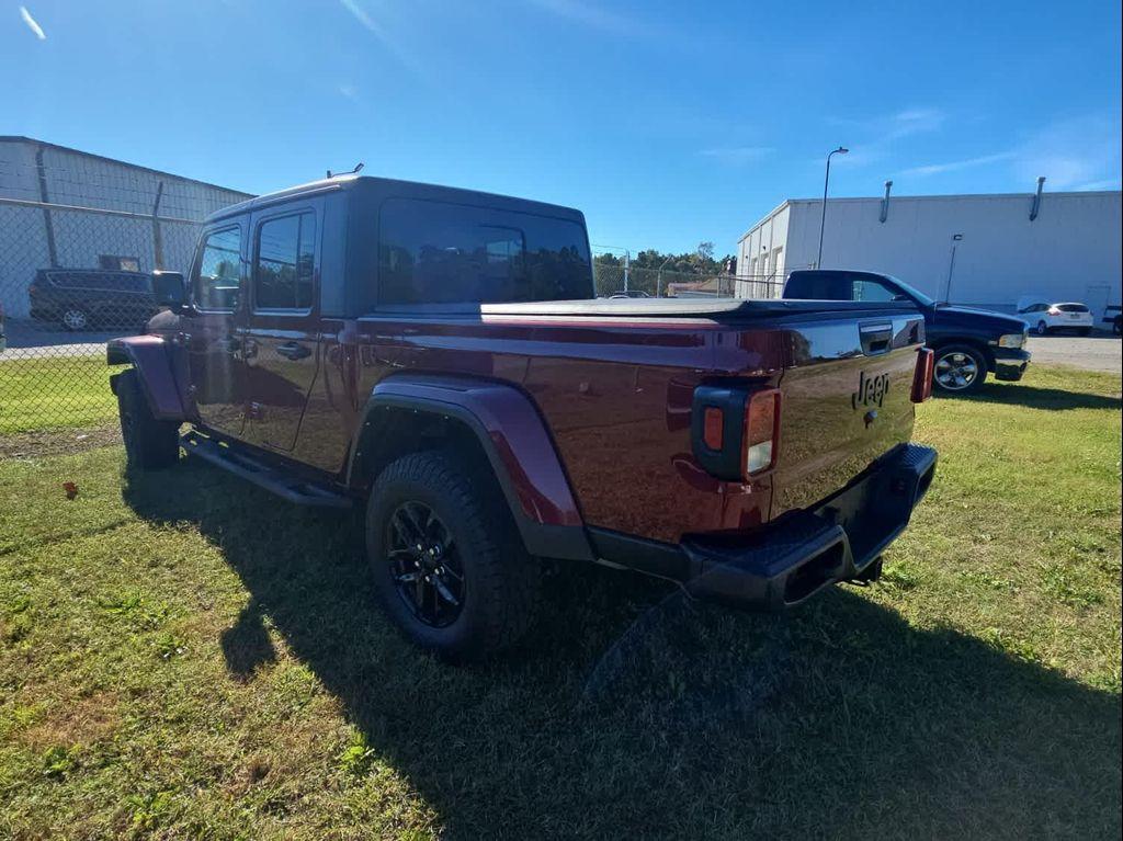 used 2021 Jeep Gladiator car, priced at $27,591