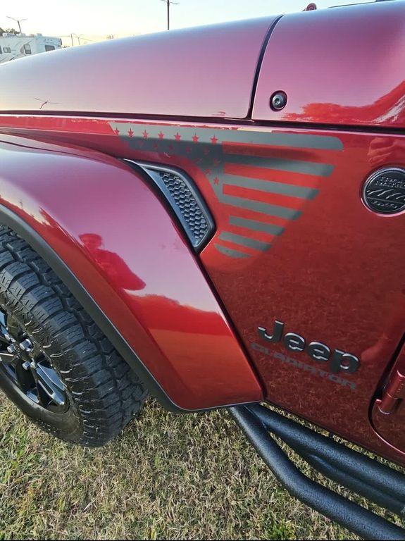 used 2021 Jeep Gladiator car, priced at $27,591