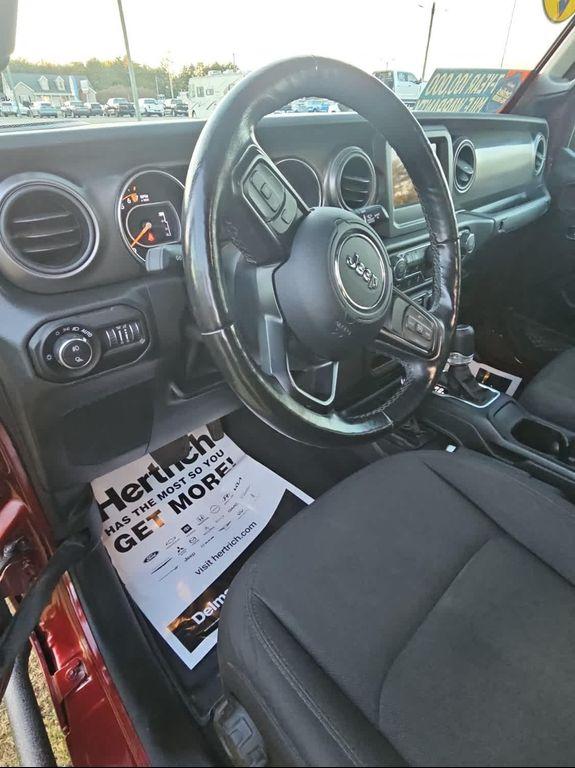 used 2021 Jeep Gladiator car, priced at $27,291