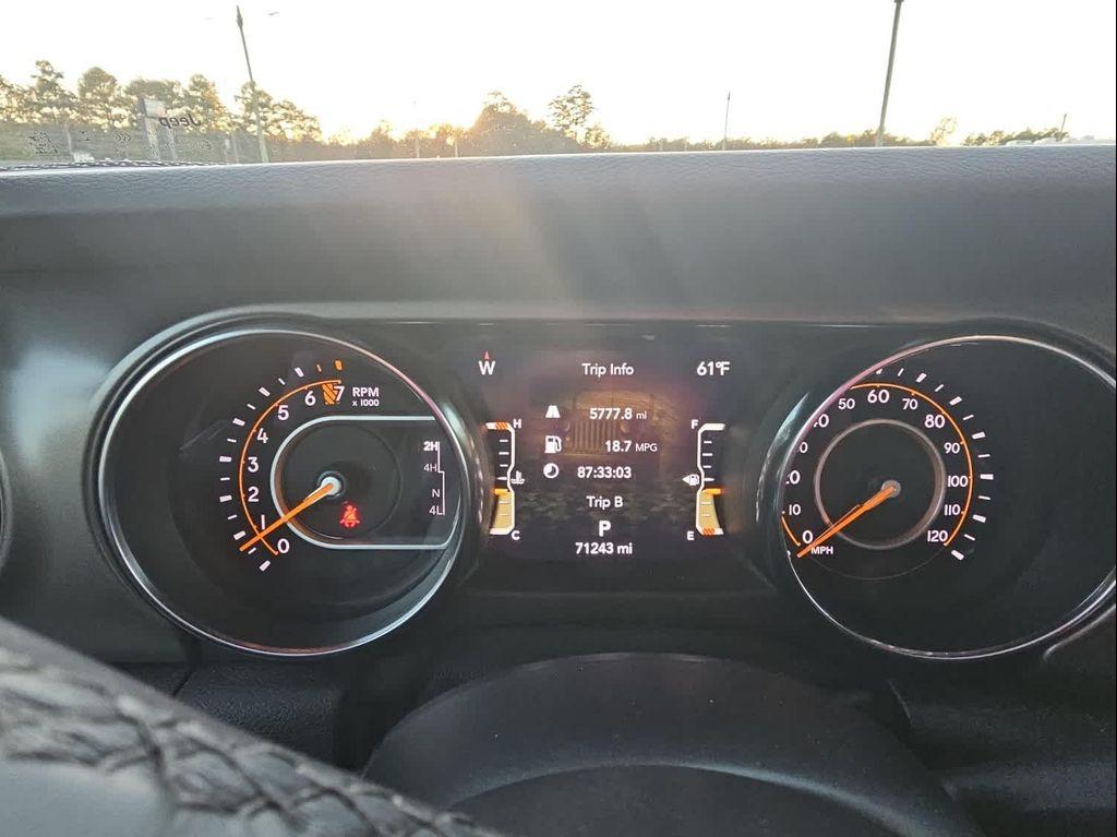 used 2021 Jeep Gladiator car, priced at $27,291