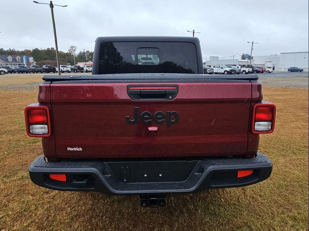 used 2021 Jeep Gladiator car, priced at $27,291