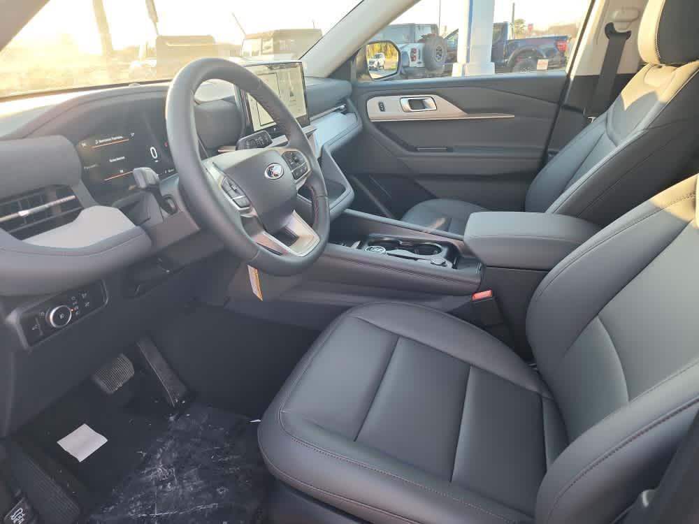 new 2025 Ford Explorer car, priced at $46,410
