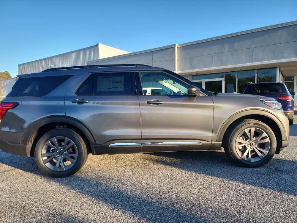 new 2025 Ford Explorer car, priced at $46,410