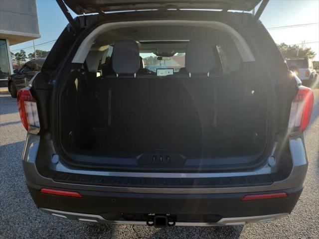 new 2025 Ford Explorer car, priced at $46,304