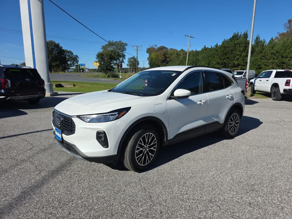 new 2025 Ford Escape PHEV car, priced at $36,591